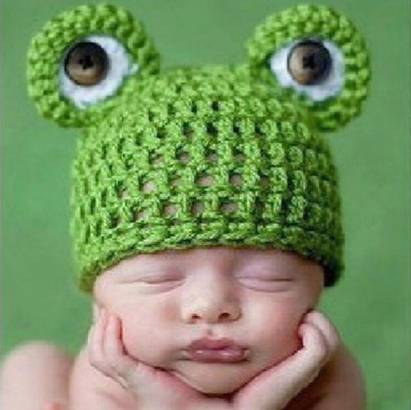 Newborn Photography Prop - Baby frog eyes green hat